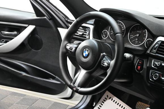 BMW 3 серии, 2.0 л, АТ, 2014 фото 10