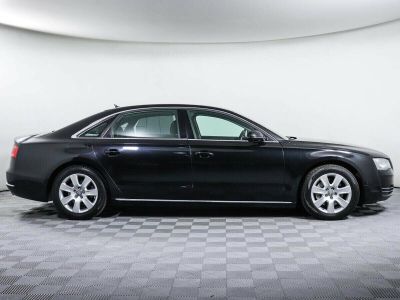 Audi A8, 3.0 л, АКПП, 2013 фото 10