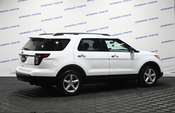 Ford Explorer, 3.5 л, АТ, 2015 фото 4