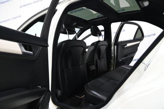 Mercedes-Benz C-Класс, 1.8 л, АТ, 2013 фото 1