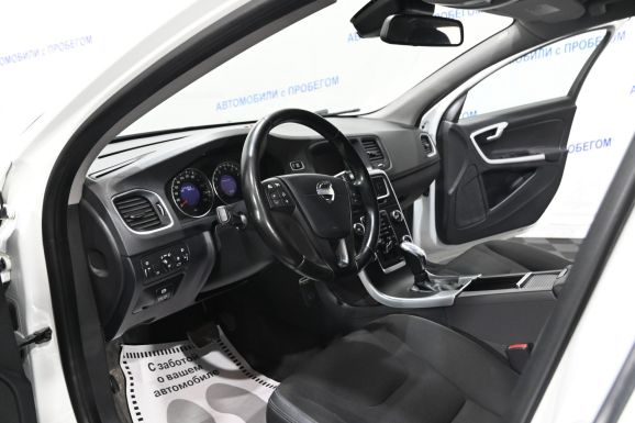 Volvo S60, 1.6 л, Робот, 2012 фото 7
