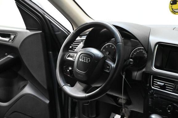 Audi Q5, 2.0 л, Робот, 2011 фото 9