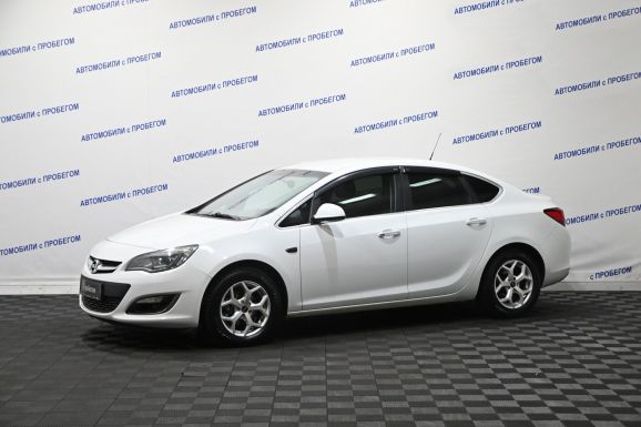 Opel Astra, 1.4 л, АТ, 2013 фото 3
