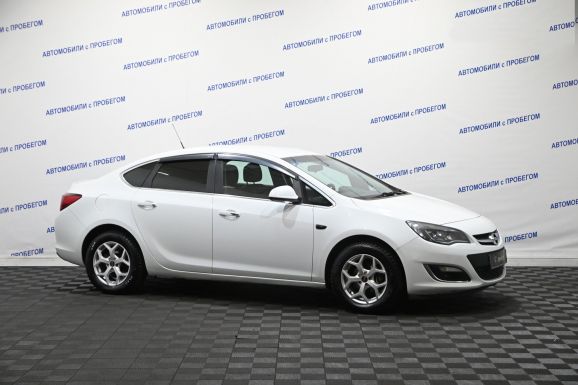 Opel Astra, 1.4 л, АТ, 2013 фото 5