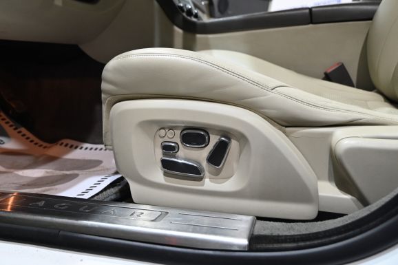 Jaguar XJ, 3.0 л, АТ, 2012 фото 12