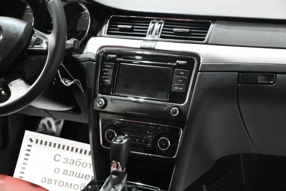 Skoda Superb, 1.8 л, Робот, 2014 фото 10