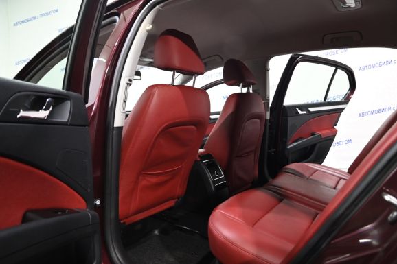 Skoda Superb, 1.8 л, Робот, 2014 фото 2