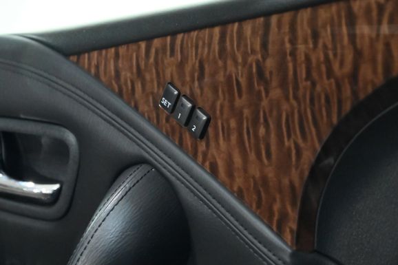 Nissan Patrol, 5.6 л, АТ, 2011 фото 10