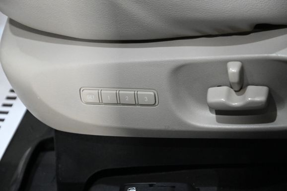 Mazda CX-9, 3.7 л, АТ, 2008 фото 11