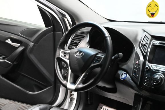 Hyundai i40, 2.0 л, АТ, 2014 фото 9