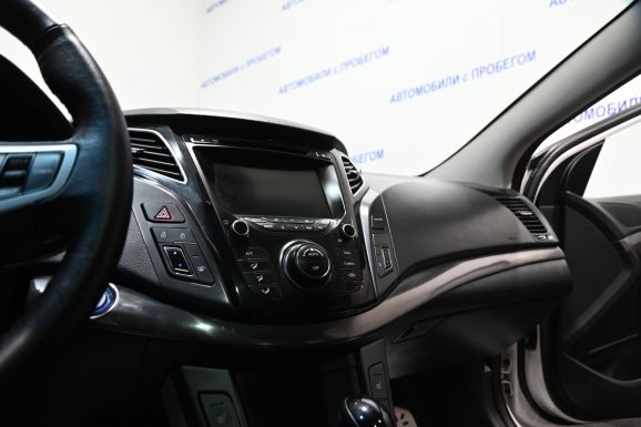Hyundai i40, 2.0 л, АТ, 2014 фото 10