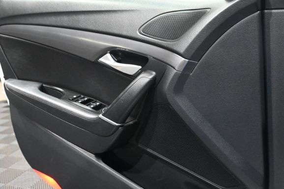 Hyundai i40, 2.0 л, АТ, 2014 фото 1