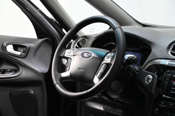 Ford S-MAX, 2.0 л, Робот, 2013 фото 10