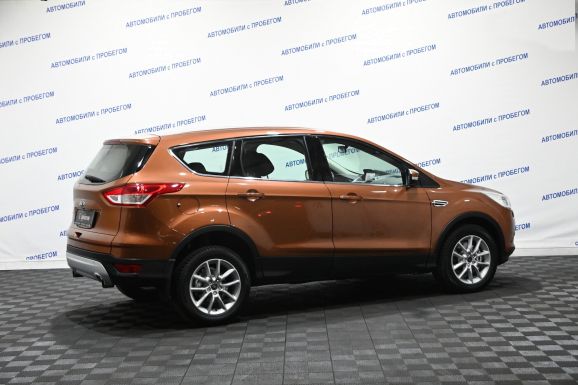 Ford Kuga, 2.5 л, АТ, 2015 фото 4
