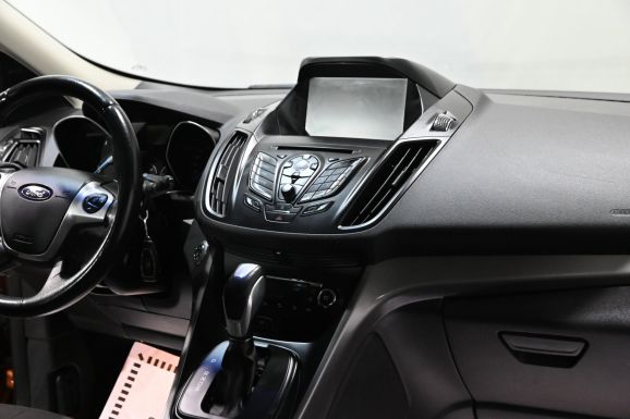 Ford Kuga, 2.5 л, АТ, 2015 фото 10