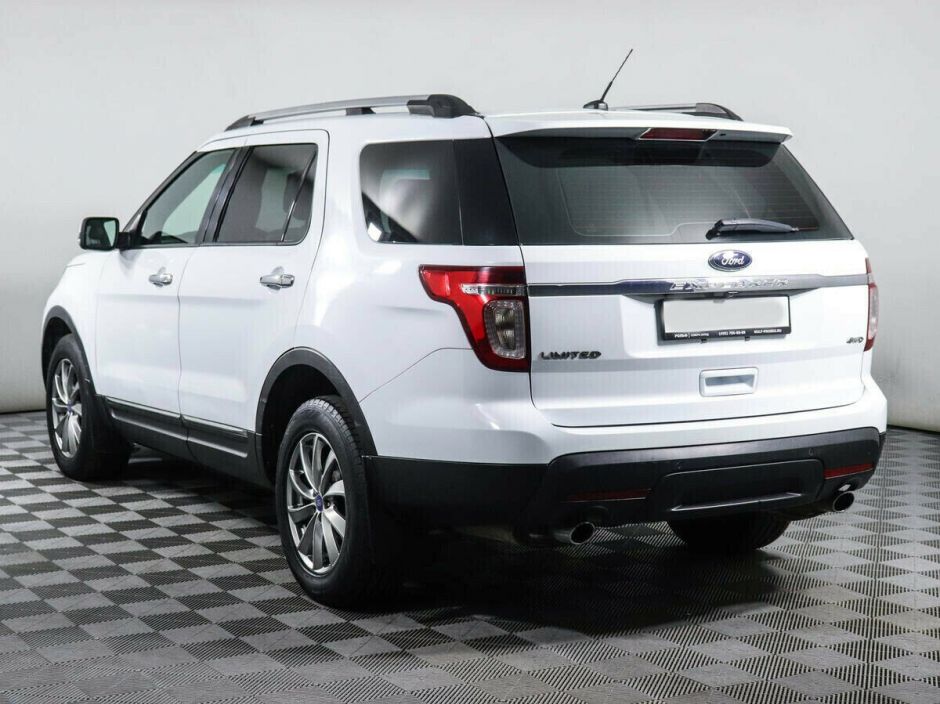 Ford Explorer, 3.5 л, АТ, 2013 фото 6