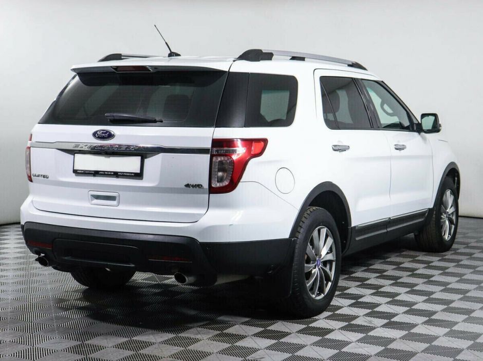 Ford Explorer, 3.5 л, АТ, 2013 фото 8