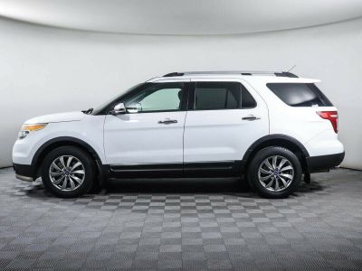 Ford Explorer, 3.5 л, АКПП, 2013 фото 9