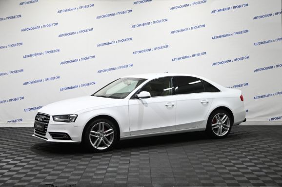 Audi A4, 1.8 л, Вариатор, 2012 фото 3