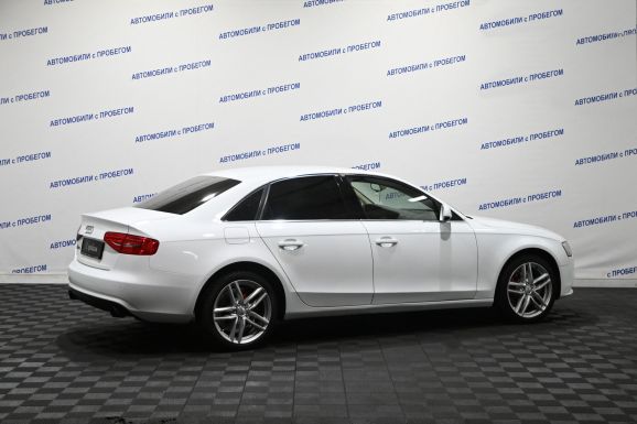 Audi A4, 1.8 л, Вариатор, 2012 фото 4