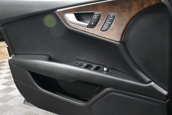 Audi A7, 2.8 л, Робот, 2011 фото 9