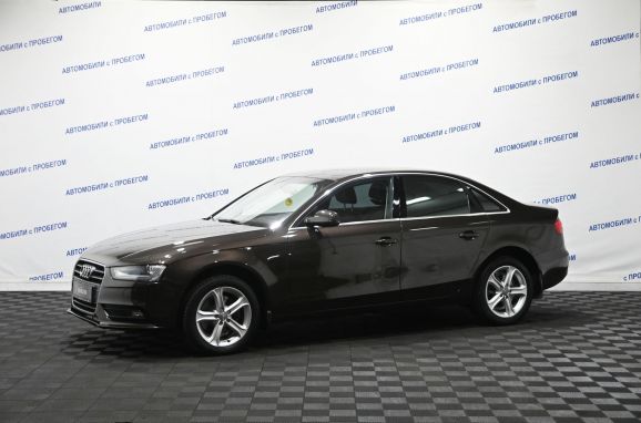 Audi A4, 1.8 л, Вариатор, 2012 фото 3