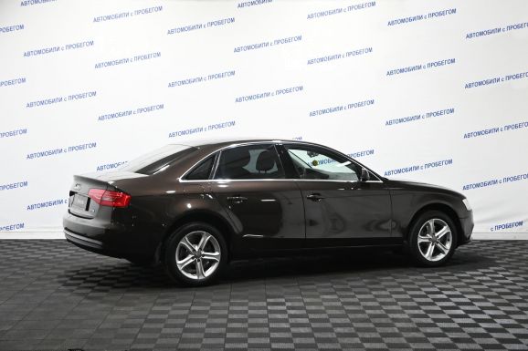 Audi A4, 1.8 л, Вариатор, 2012 фото 6