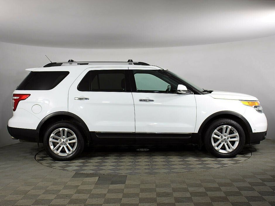 Ford Explorer, 3.5 л, АТ, 2014 фото 8