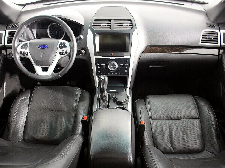 Ford Explorer, 3.5 л, АТ, 2014 фото 11