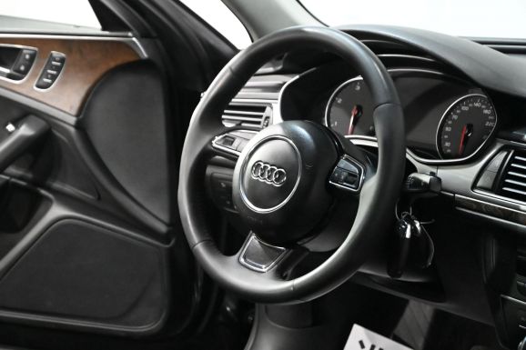 Audi A6, 3.0 л, Робот, 2012 фото 9