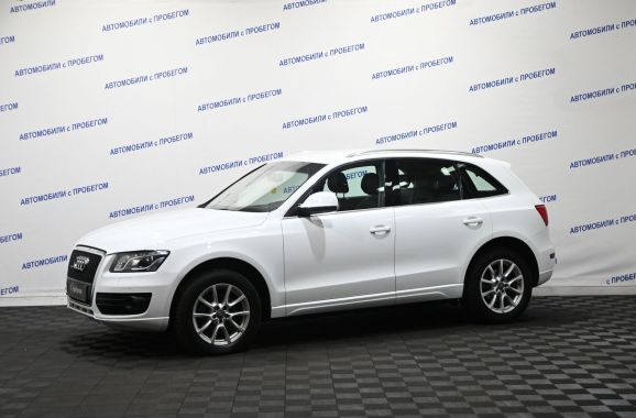 Audi Q5, 2.0 л, Робот, 2011 фото 3