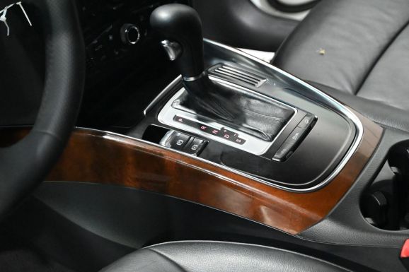 Audi Q5, 2.0 л, Робот, 2011 фото 2