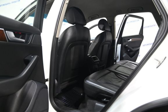 Audi Q5, 2.0 л, Робот, 2011 фото 1