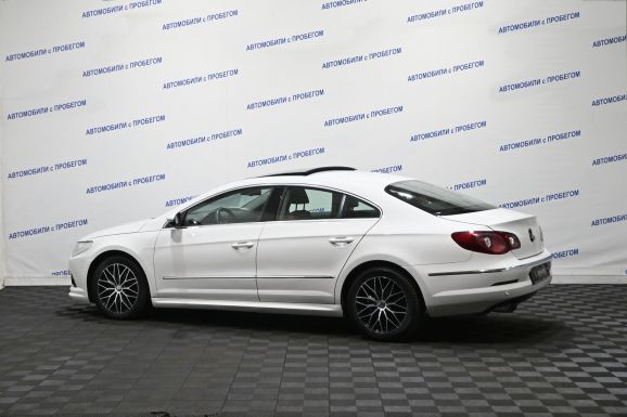 Volkswagen Passat CC, 1.8 л, Робот, 2011 фото 4