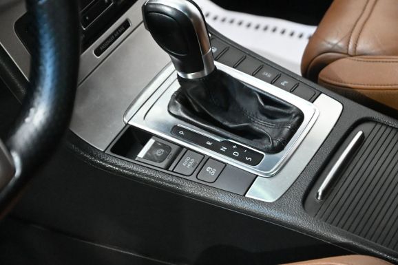 Volkswagen Passat CC, 1.8 л, Робот, 2011 фото 10