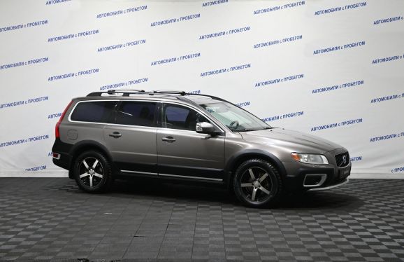Volvo XC70, 2.4 л, АТ, 2010 фото 5