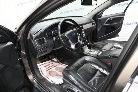 Volvo XC70, 2.4 л, АТ, 2010 фото 9