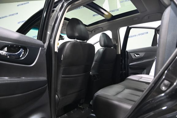 Nissan X-Trail, 2.5 л, Вариатор, 2016 фото 8