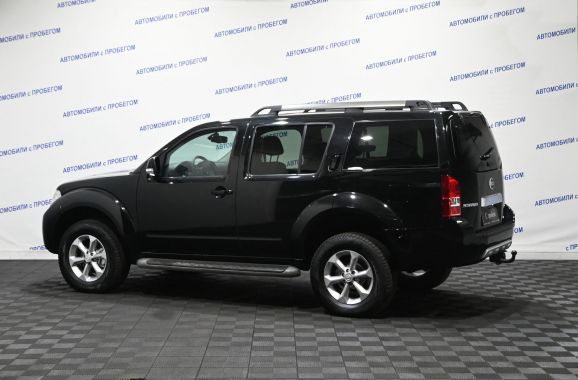 Nissan Pathfinder, 2.5 л, АТ, 2013 фото 4