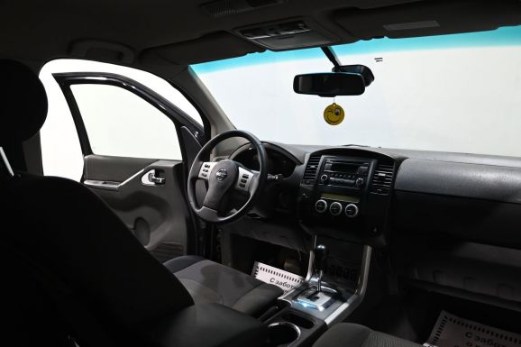Nissan Pathfinder, 2.5 л, АТ, 2013 фото 7