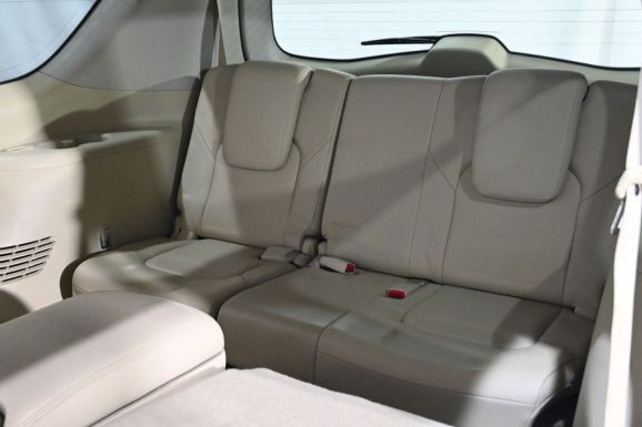 Infiniti QX56, 5.6 л, АТ, 2011 фото 1