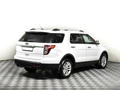 Ford Explorer, 3.5 л, АКПП, 2015 фото 6