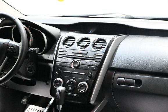 Mazda CX-7, 2.3 л, АТ, 2011 фото 10