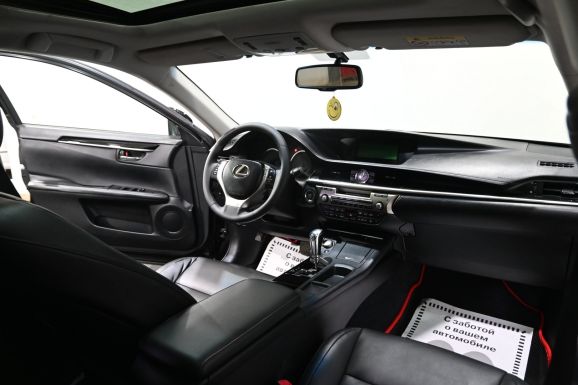 Lexus ES, 2.5 л, АТ, 2013 фото 9