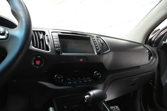 Kia Sportage, 2.0 л, АТ, 2012 фото 11