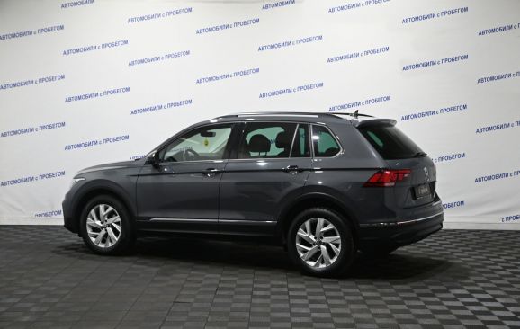 Volkswagen Tiguan, 2.0 л, Робот, 2020 фото 6