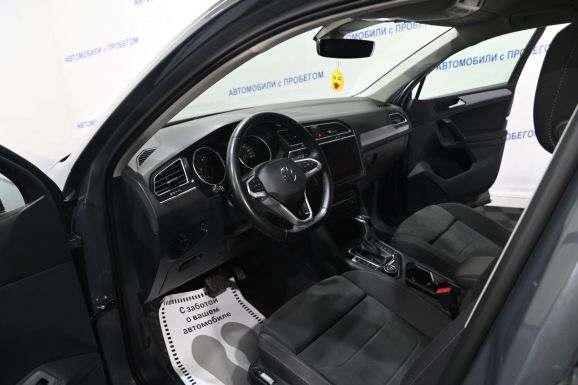 Volkswagen Tiguan, 2.0 л, Робот, 2020 фото 7