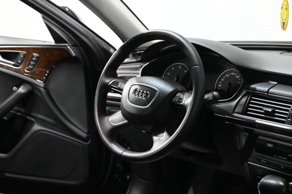 Audi A6, 2.8 л, Робот, 2014 фото 9