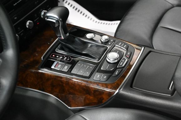 Audi A6, 2.8 л, Робот, 2014 фото 12