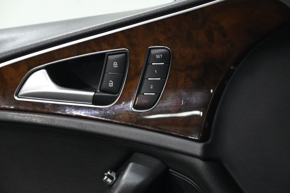 Audi A6, 2.8 л, Робот, 2014 фото 2